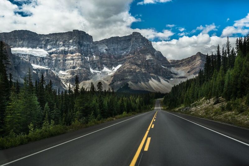 Alberta hopes success in Rocky Mountain tourist areas will spread to other areas